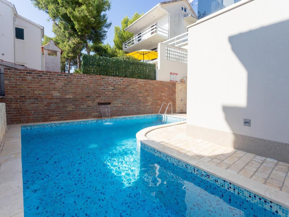 Apartments Aqua Трогир Экстерьер фото