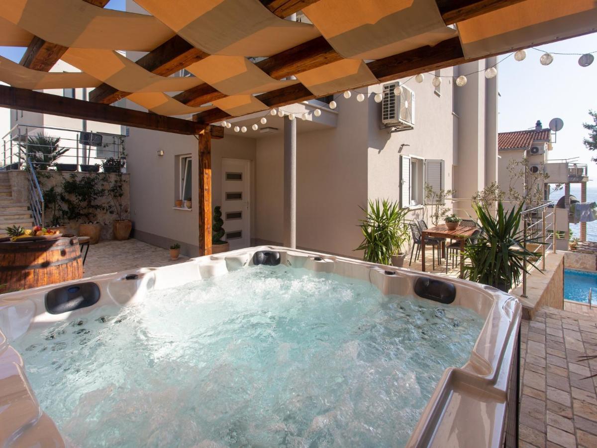 Apartments Aqua Трогир Экстерьер фото