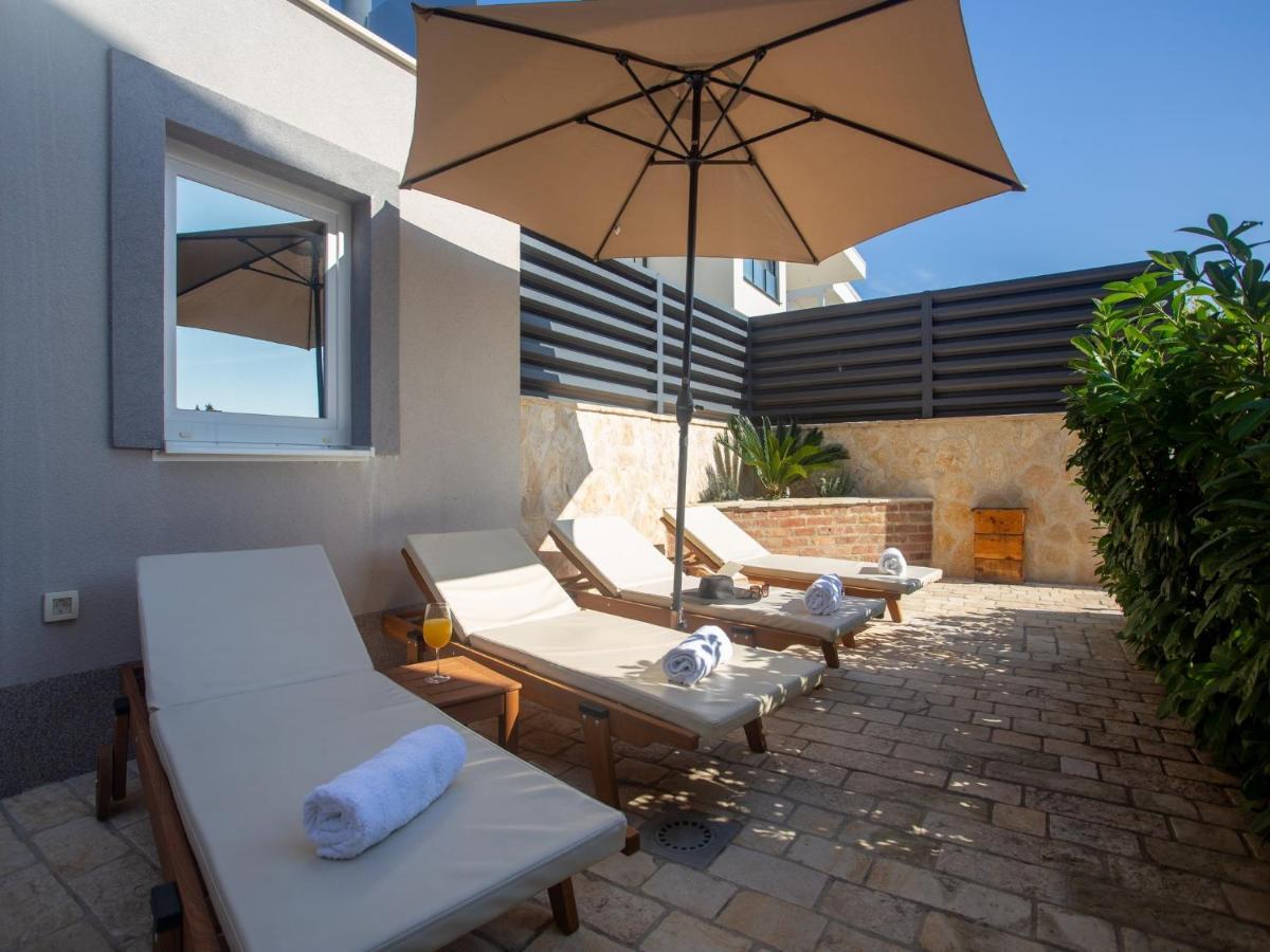 Apartments Aqua Трогир Экстерьер фото